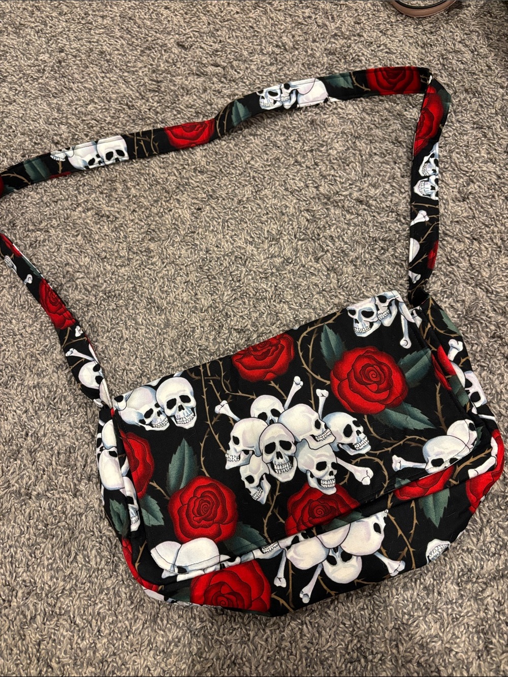 Women Skull Cross Body Bag